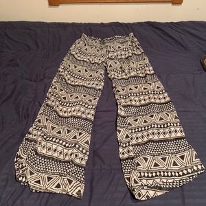Jessica Simpson Swim - Beach or Pool pants Jessica Simpson Swim - Beach or Pool pants